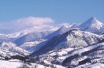 le cantal hivernal...génial ! raquettes