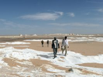 du désert blanc aux dunes d'akabat