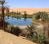 des lacs au milieu des dunes