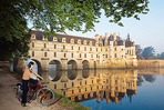 les châteaux du val de loire à bicyclette