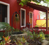 hacienda et bungalow au bord de l'eau
