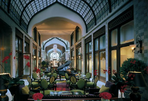 budapest chic - dans la légende du gresham palace