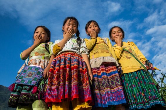Sourires de jeunes filles Hmong -Sapa - Réhahn