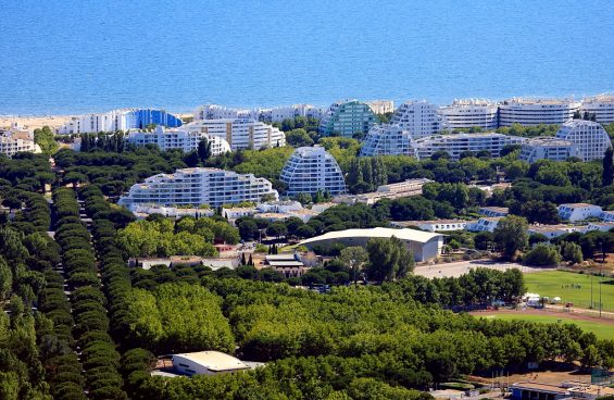 La Grande Motte vue du ciel, photo prise par C.Baudot