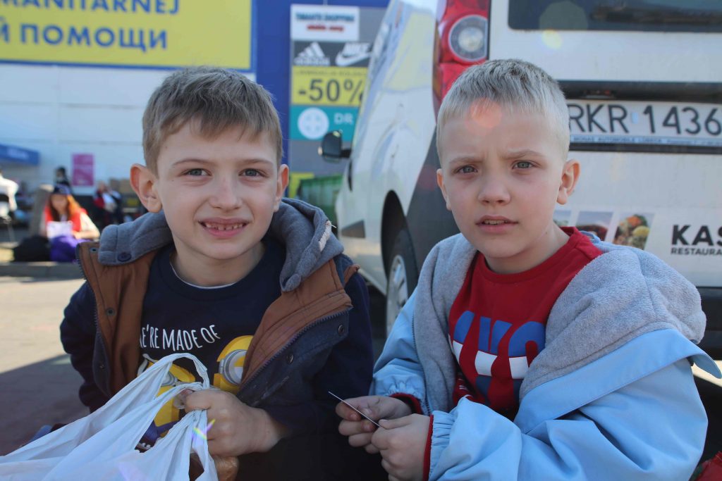 Un voyage humanitaire à la frontière de l’Ukraine