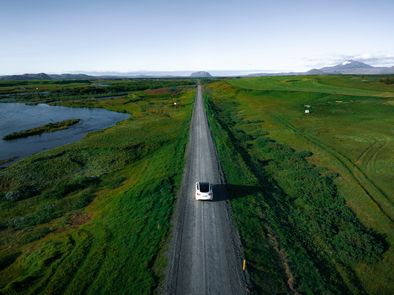 Article : L'Islande Précurseur de l'Éco-Mobilité : L'Essor de la Location de Voitures Électriques