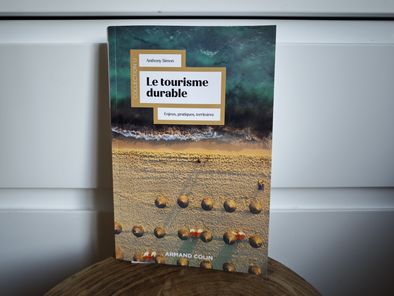 Article : "Tourisme durable" : Un ouvrage académique extrêmement complet pour tout savoir ou presque sur le tourisme durable